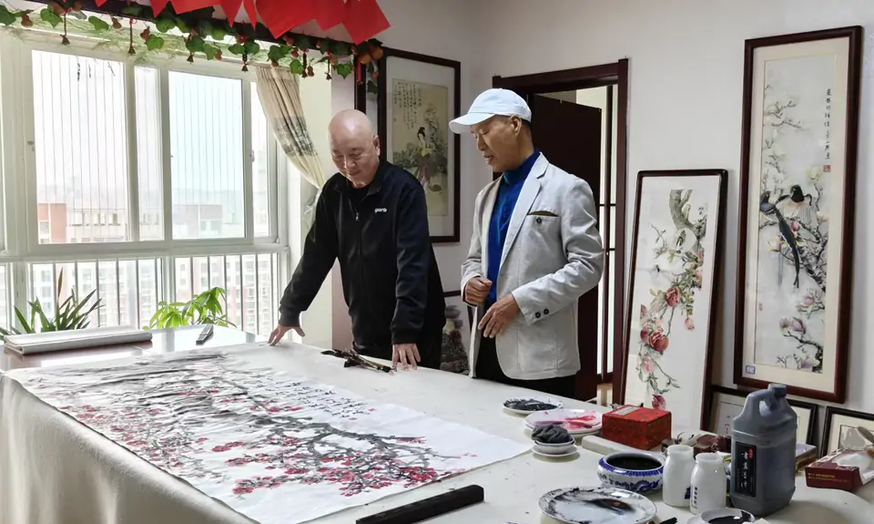 陈氏太极名家褚立京到访雷鸣书画工作室开展文化访谈交流