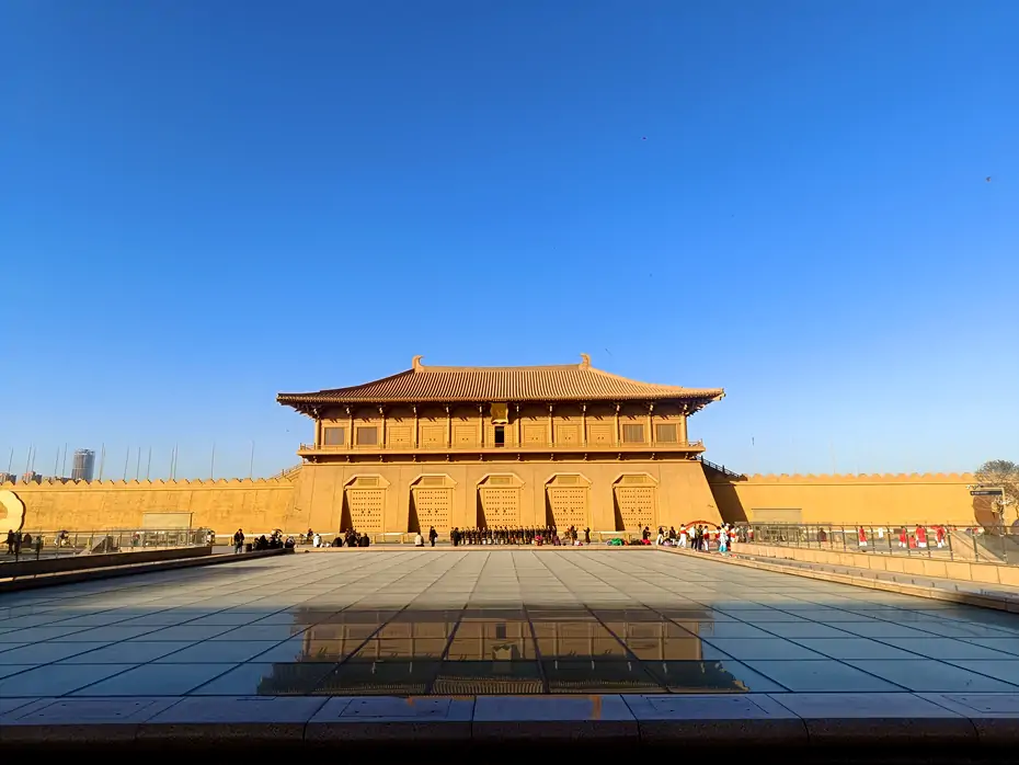 【王刚】居长安