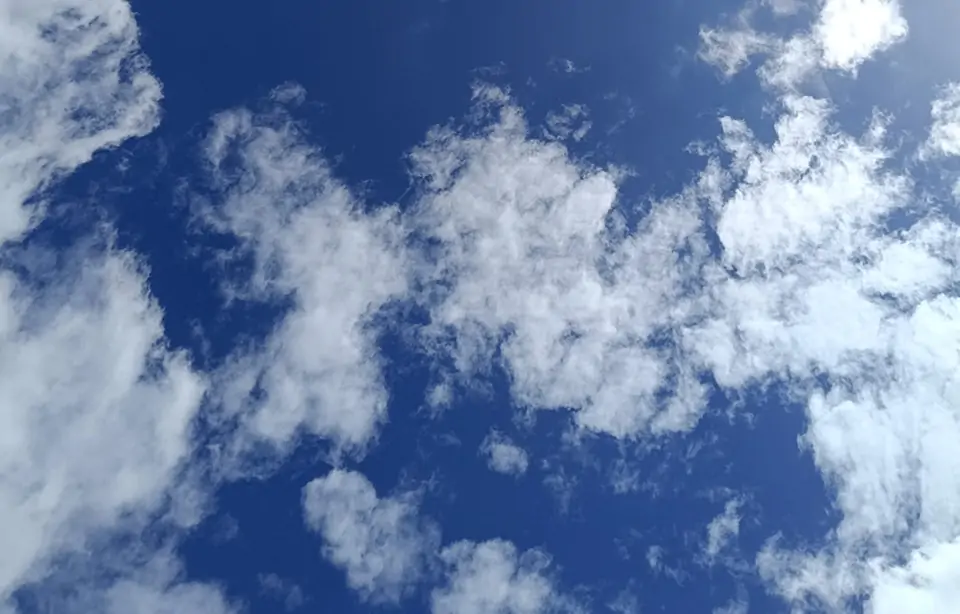 【田晓雪】望定边晴空白云